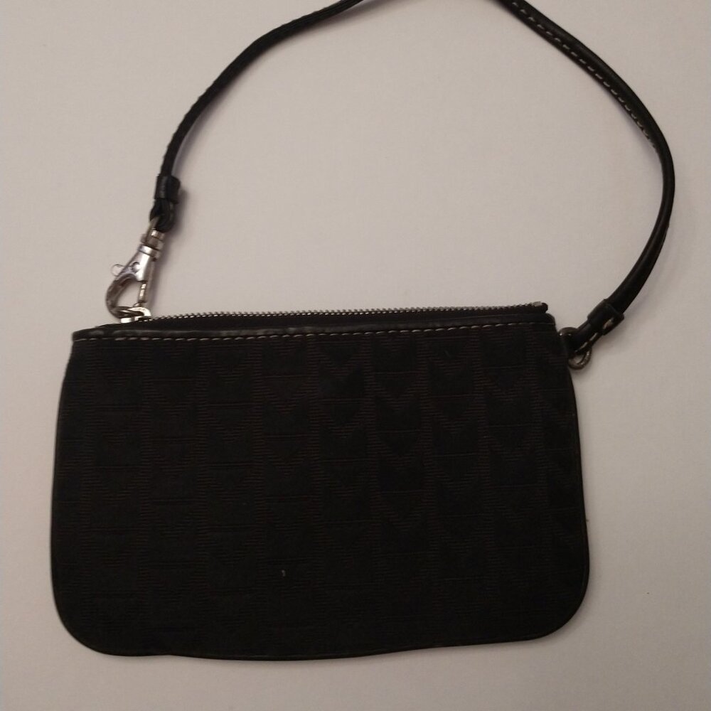 Michael Kors black wristlet - Picture 2 of 6
